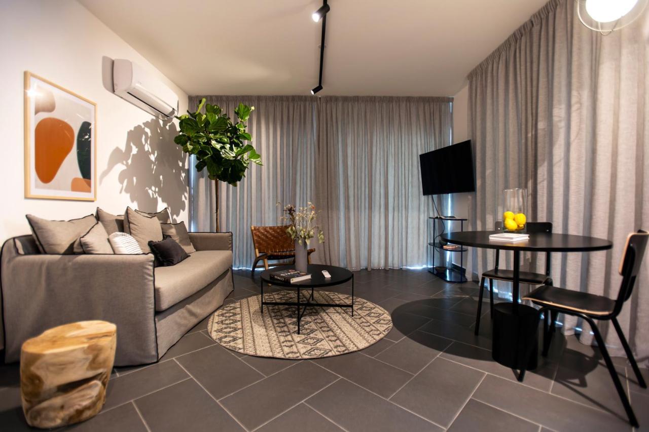 Liv Urban Suites ลาร์นาคา ภายนอก รูปภาพ