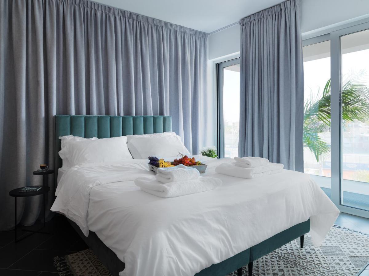 Liv Urban Suites ลาร์นาคา ภายนอก รูปภาพ
