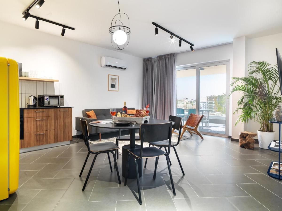 Liv Urban Suites ลาร์นาคา ภายนอก รูปภาพ