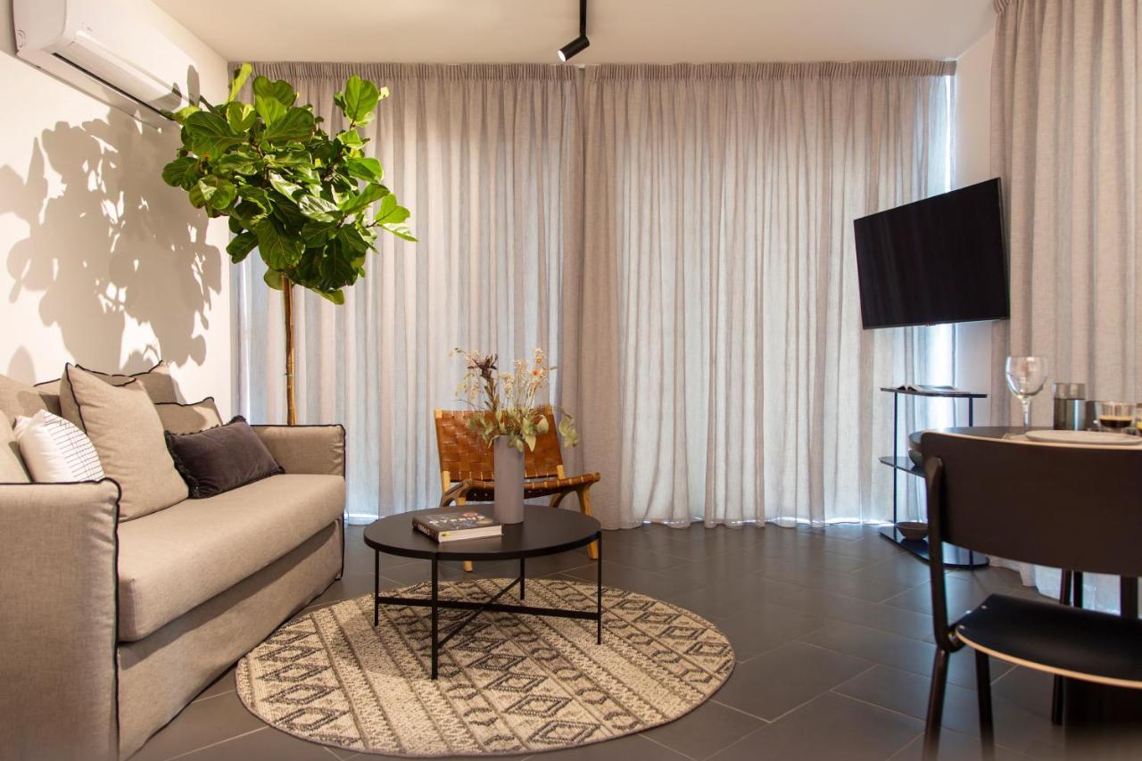 Liv Urban Suites ลาร์นาคา ภายนอก รูปภาพ