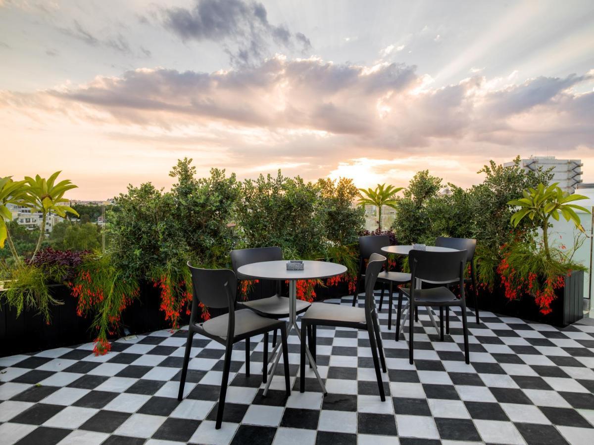 Liv Urban Suites ลาร์นาคา ภายนอก รูปภาพ