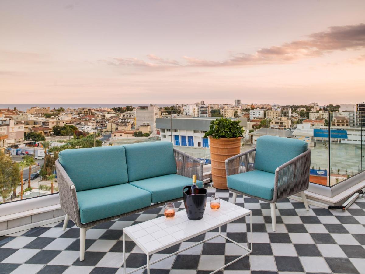Liv Urban Suites ลาร์นาคา ภายนอก รูปภาพ